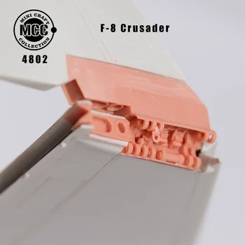 MCC 4802 1/48, Складные крылья для F-8 Crusader - Набор улучшенных деталей