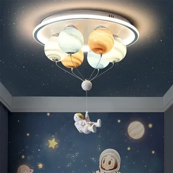 Креативный мультяшный светодиодный потолочный светильник Astronaut Декор детской комнаты для мальчиков и девочек, люстры, потолочные светильники для детского сада