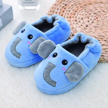 Новые тапочки для маленьких мальчиков, зимние плюшевые теплые домашние туфли с мультяшным слоном, домашняя обувь на мягкой резиновой подошве, детские товары
