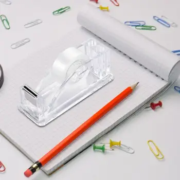 Прочный диспенсер для клейкой ленты Компактный диспенсер для прозрачной акриловой ленты с держателем ручки Идеально подходит для организации рабочего стола в офисе или школе